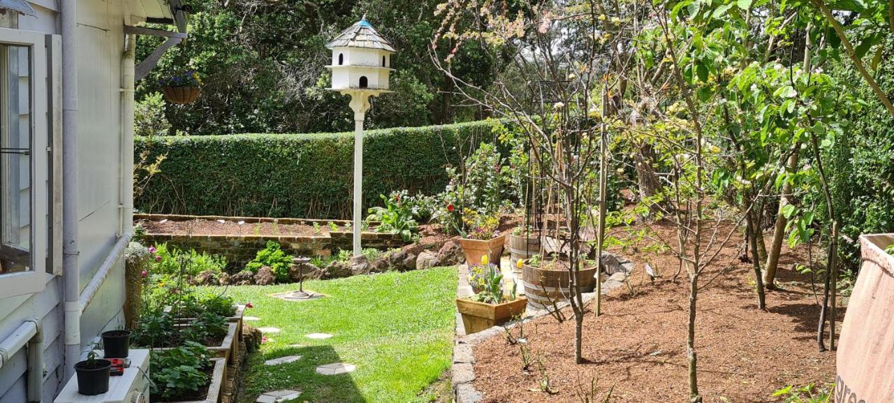Bed and Breakfast Dovecote House Окленд Екстер'єр фото